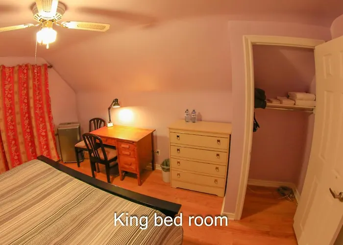 King Room